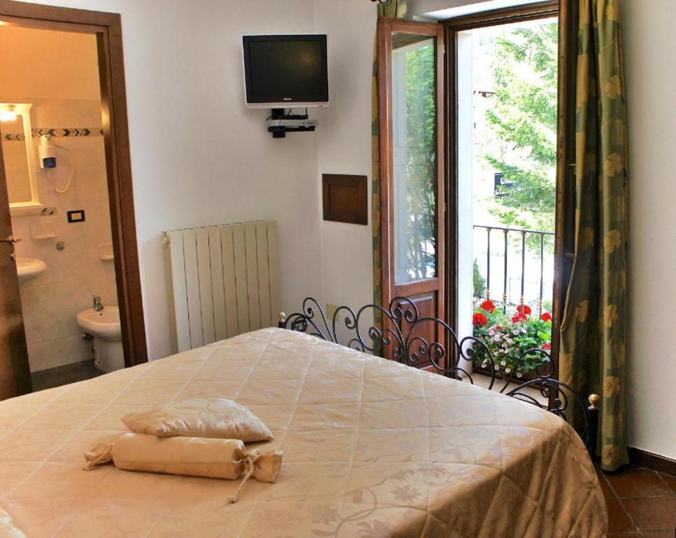 Standard Double or Twin Room with Balcony