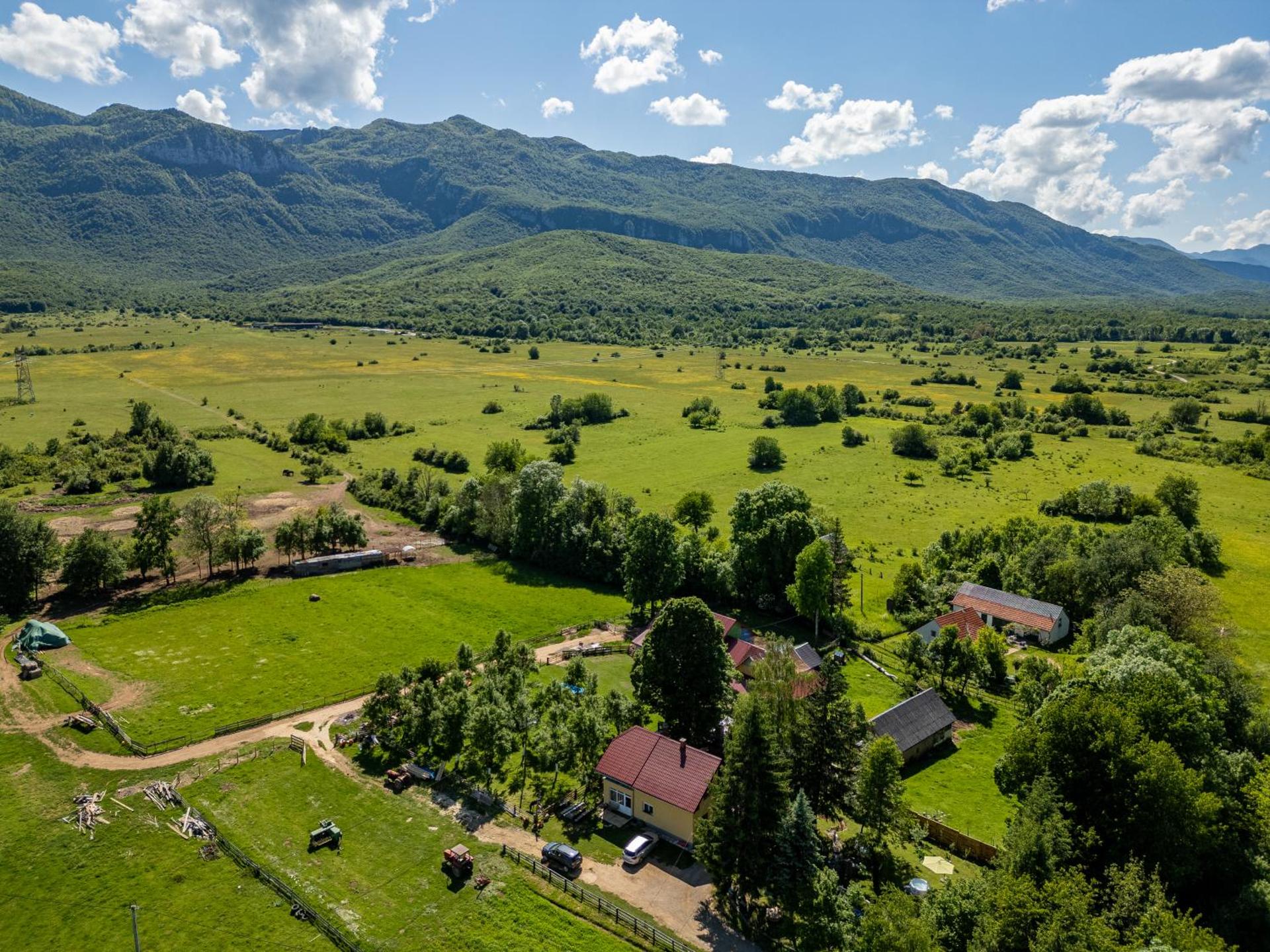 Kuća za odmor - POD VELEBITOM