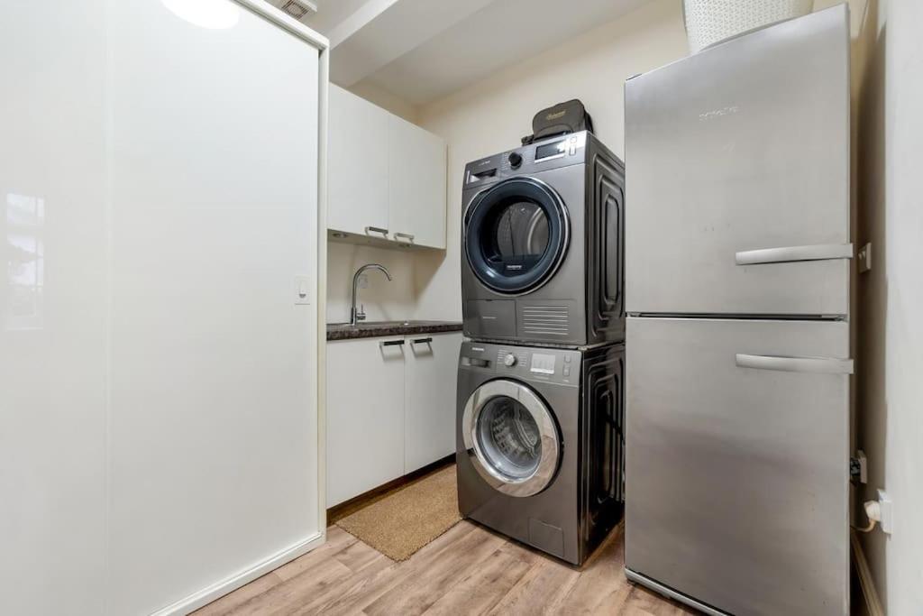 Coachmans Cottage, East Budleigh, Sleeps 6