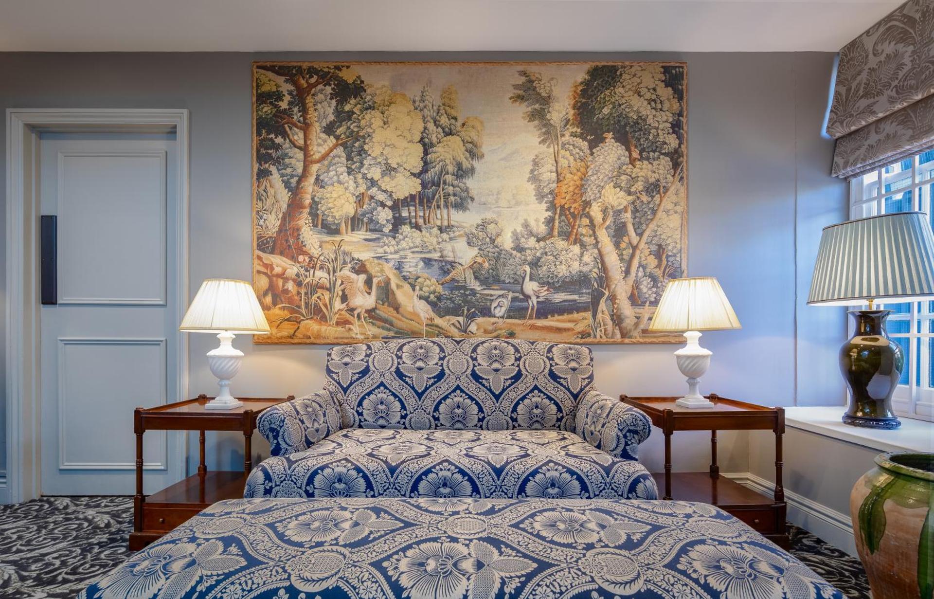 Suite with Garden View