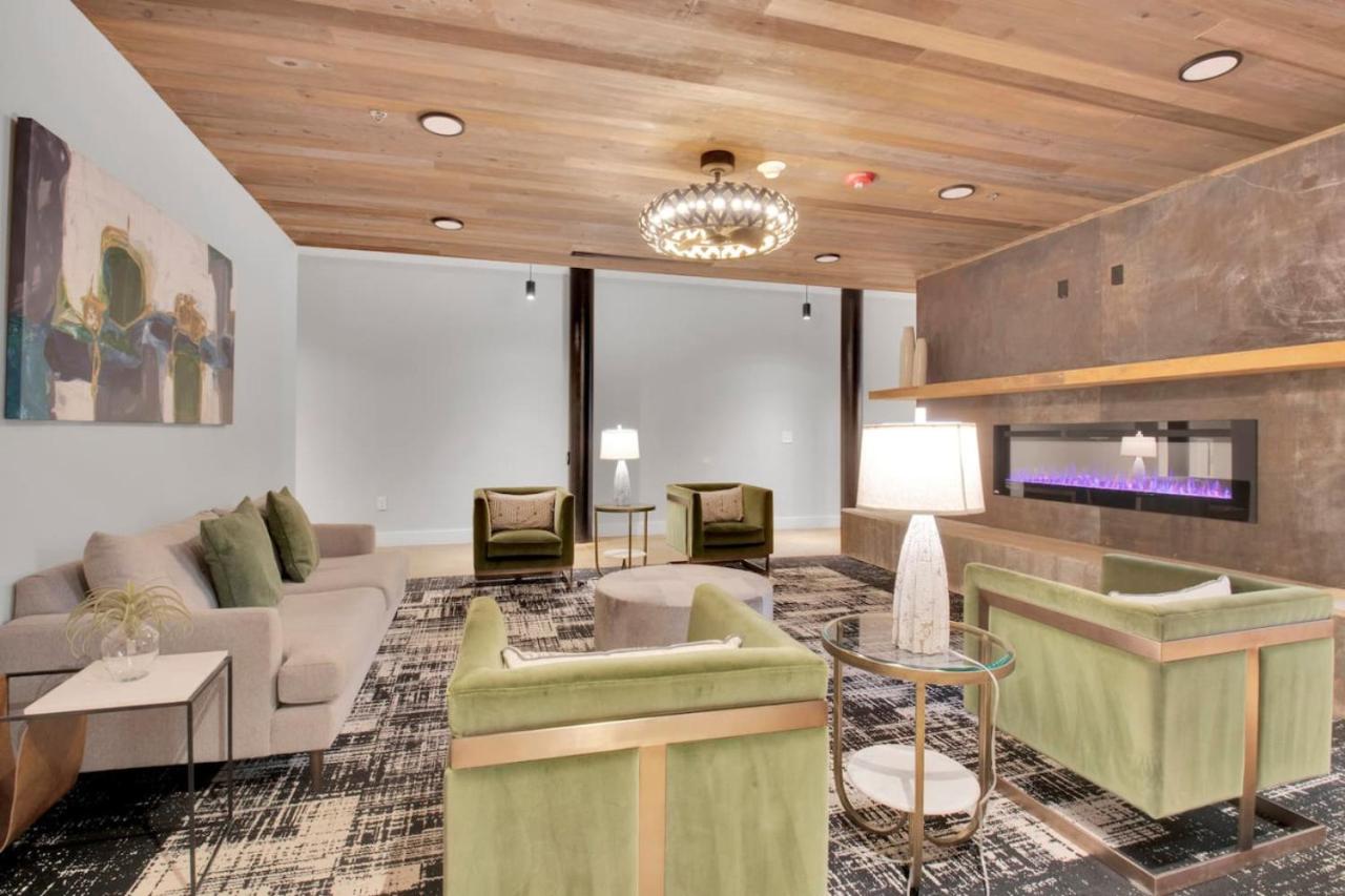 Urban Escape Industrial 2BR 2BA