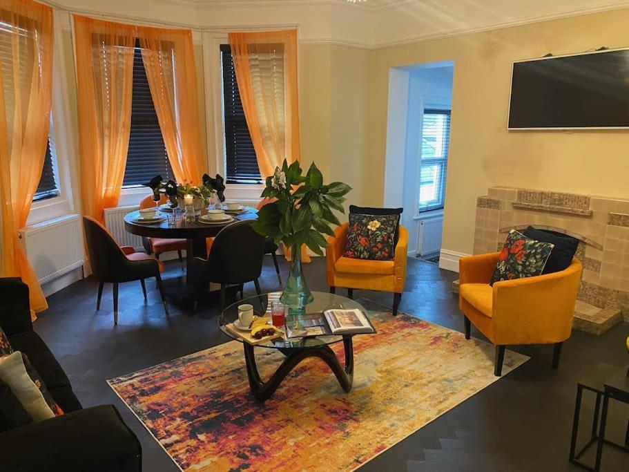 The Bell's Self-Service Holiday Flat Bournemouth