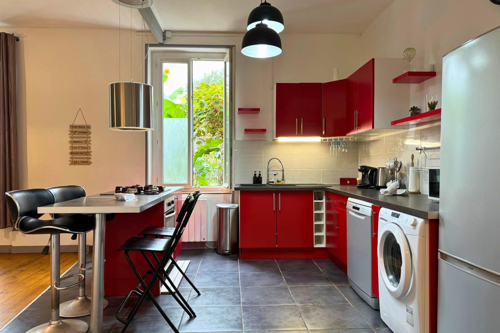 Kitchen or kitchenette