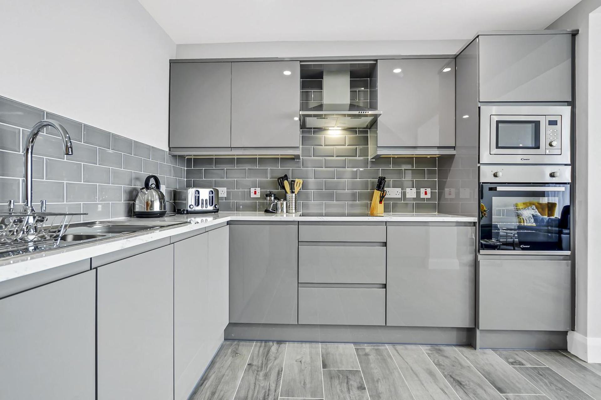 Kitchen or kitchenette