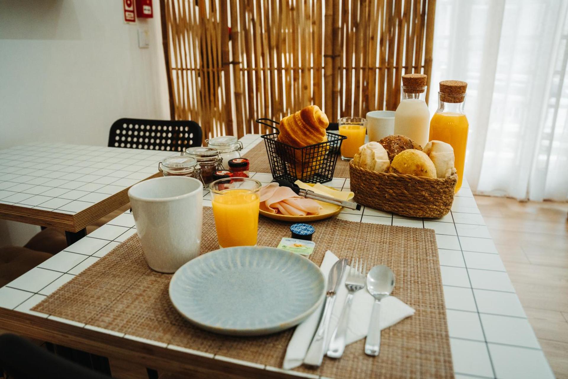 Continental breakfast