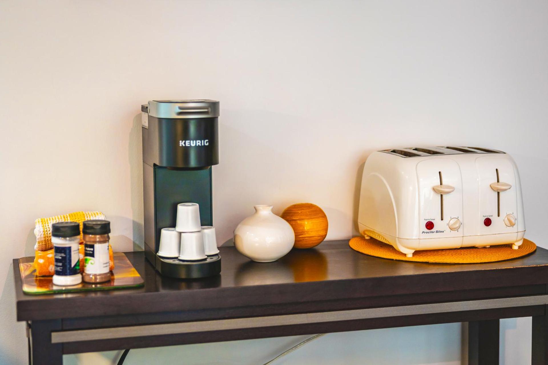 Coffee/tea facilities