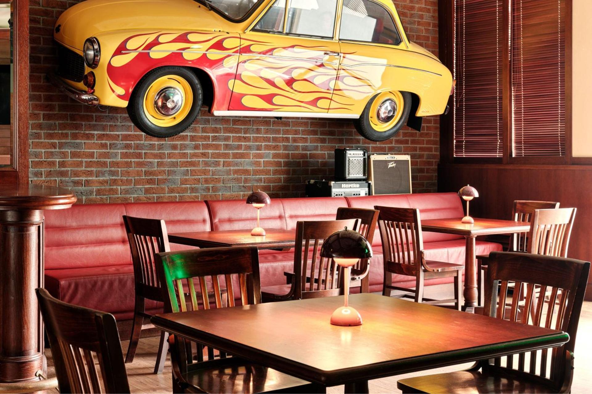 Restaurant/places to eat