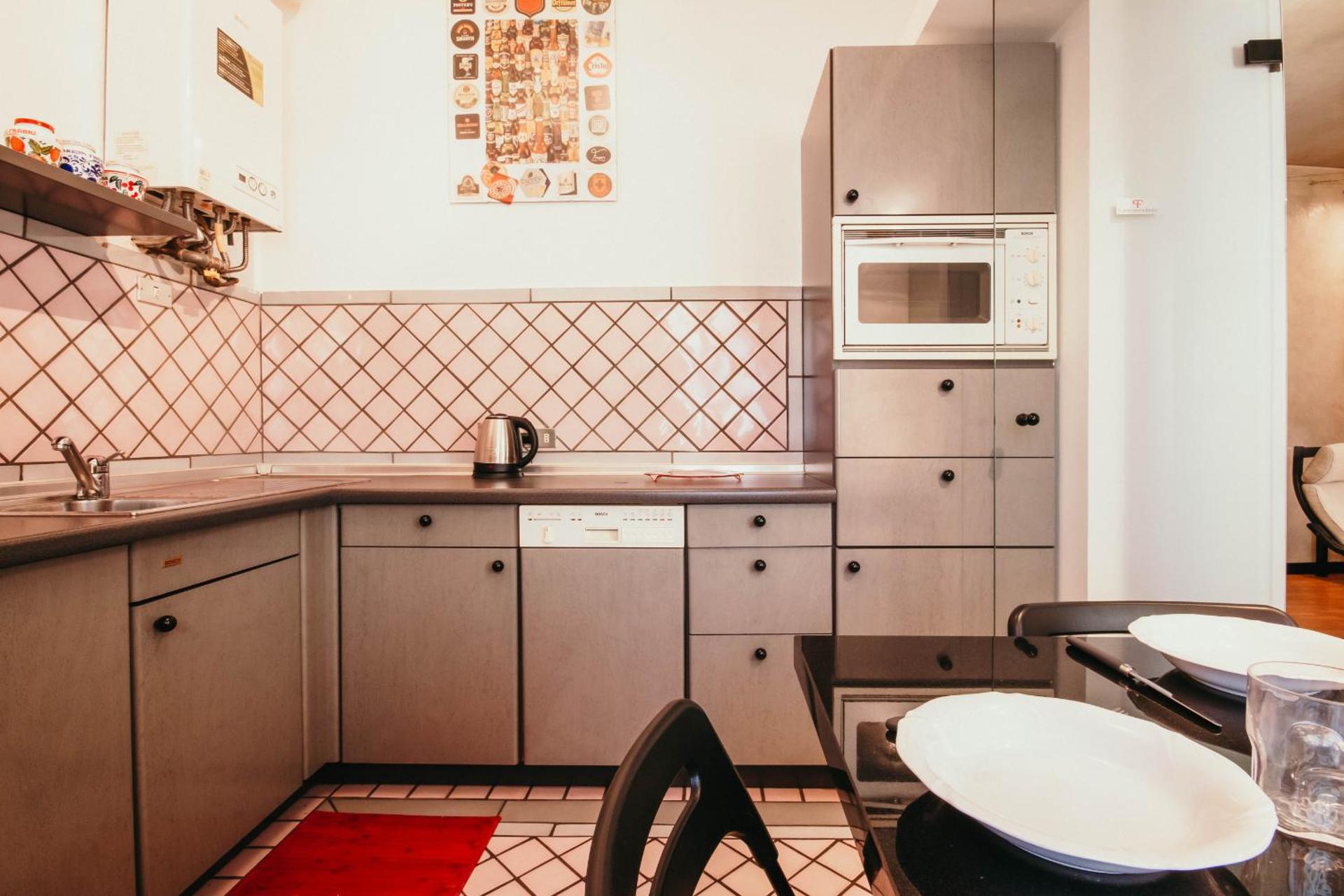 Kitchen or kitchenette