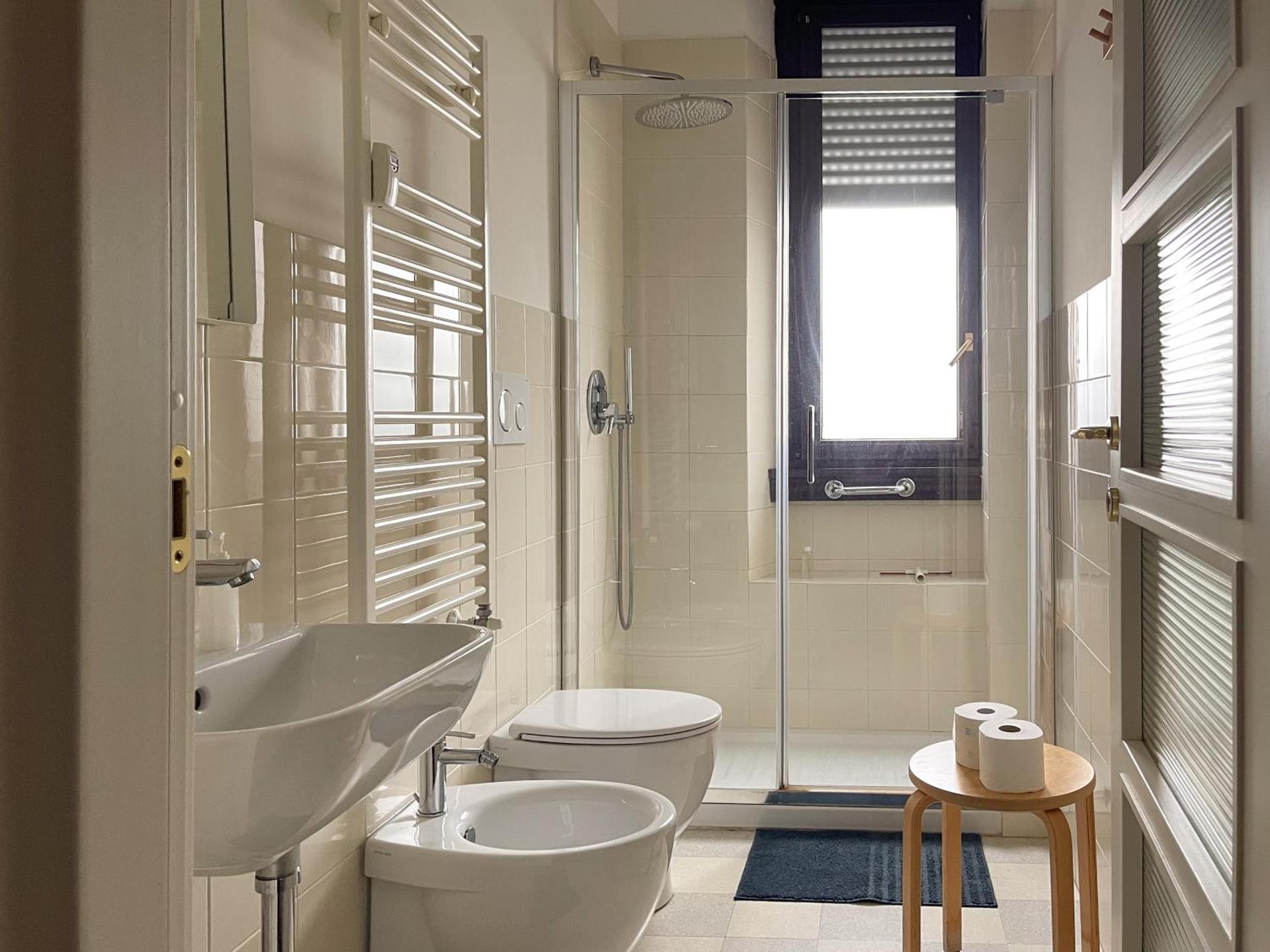 BIG BRIGHT COZY STUDIO APARTMENT IN NOLO NEAR MM1