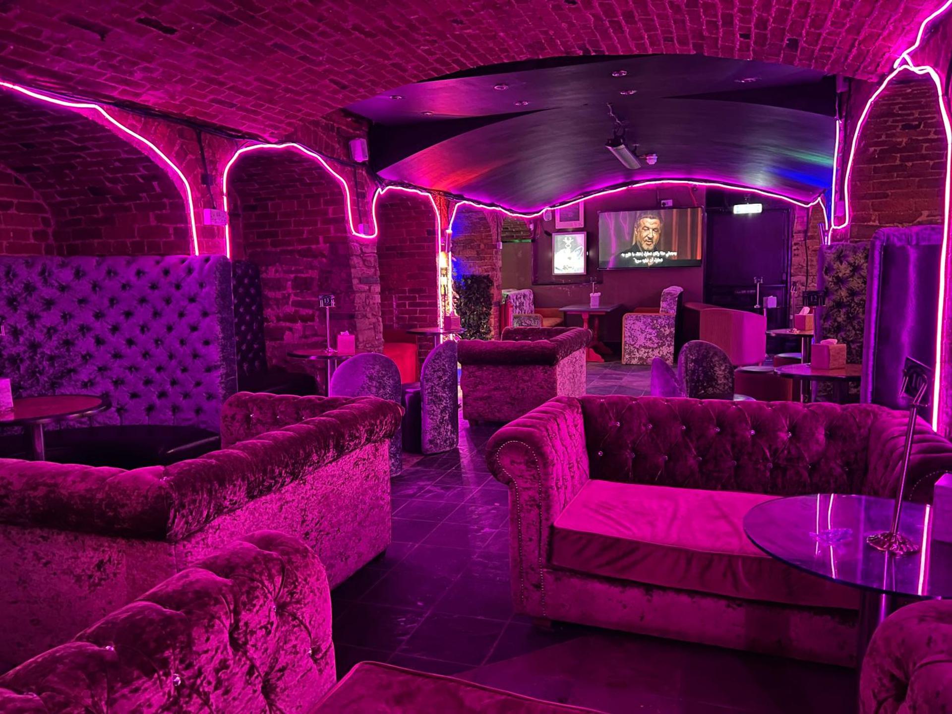 BEST DEAL - Kings Hotel