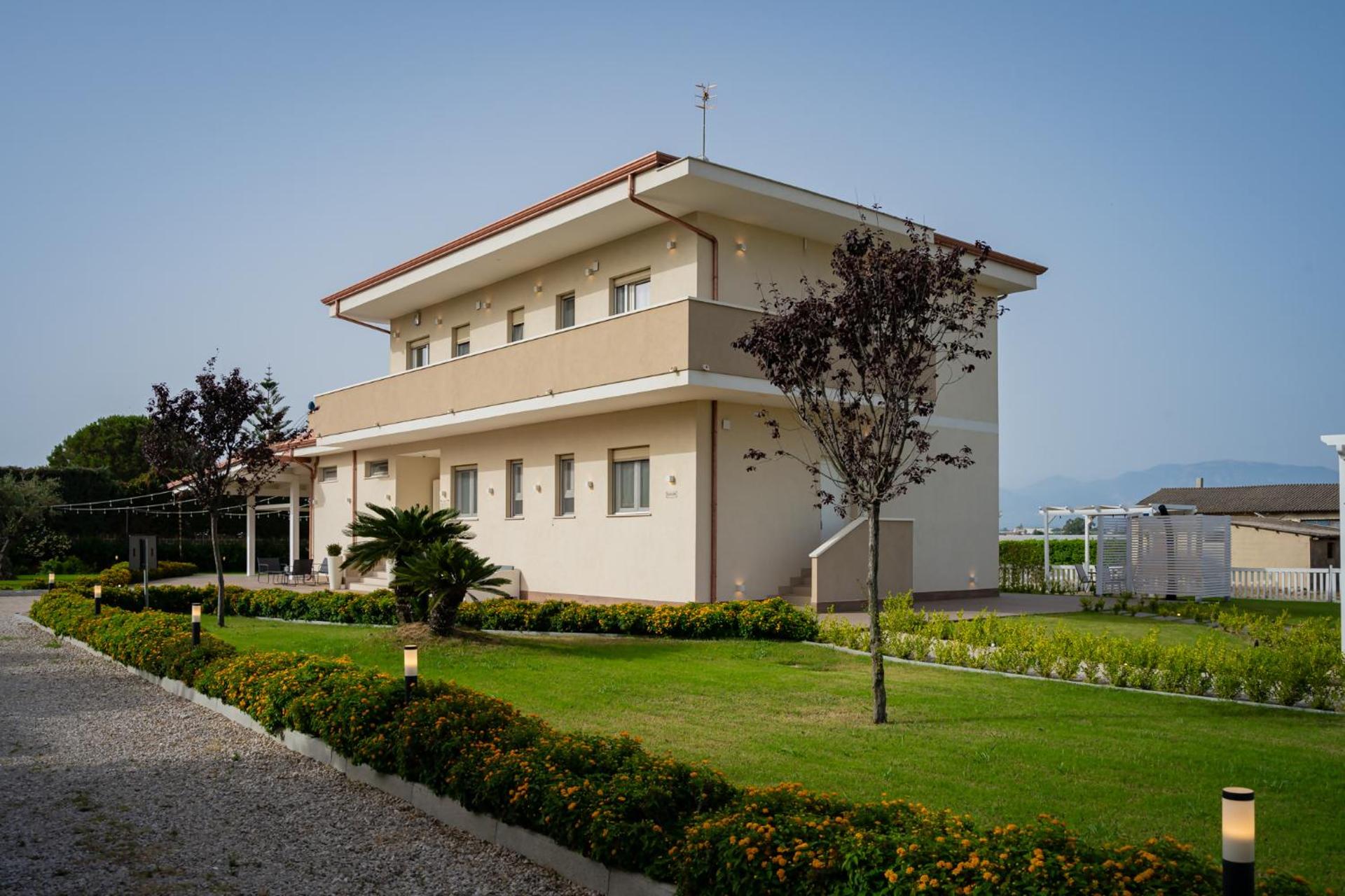 Villa Zefiro - Suites & Events