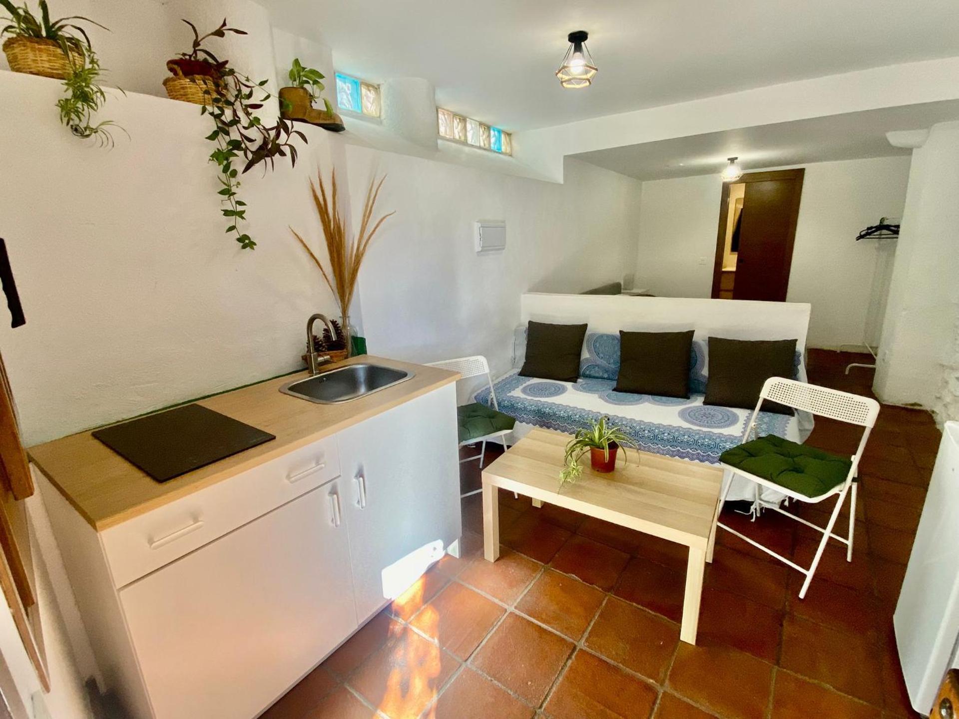 Casa Soportújar las flores