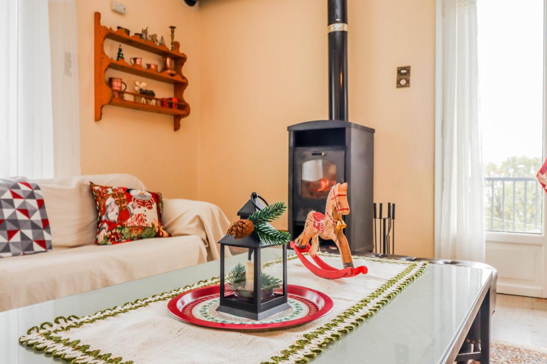 Country Home Genesi 20 min from Trikala