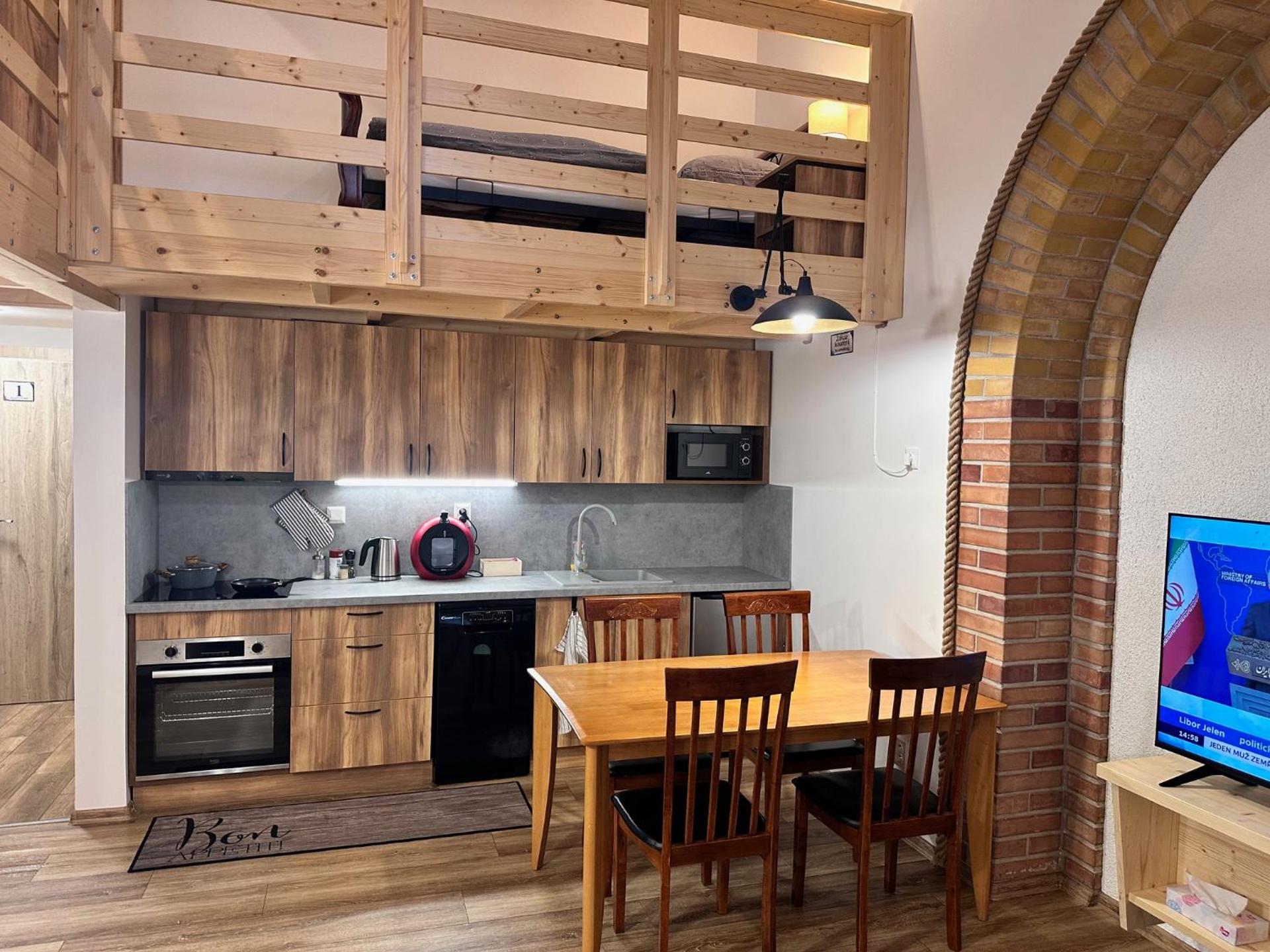 Apartment - Split Level