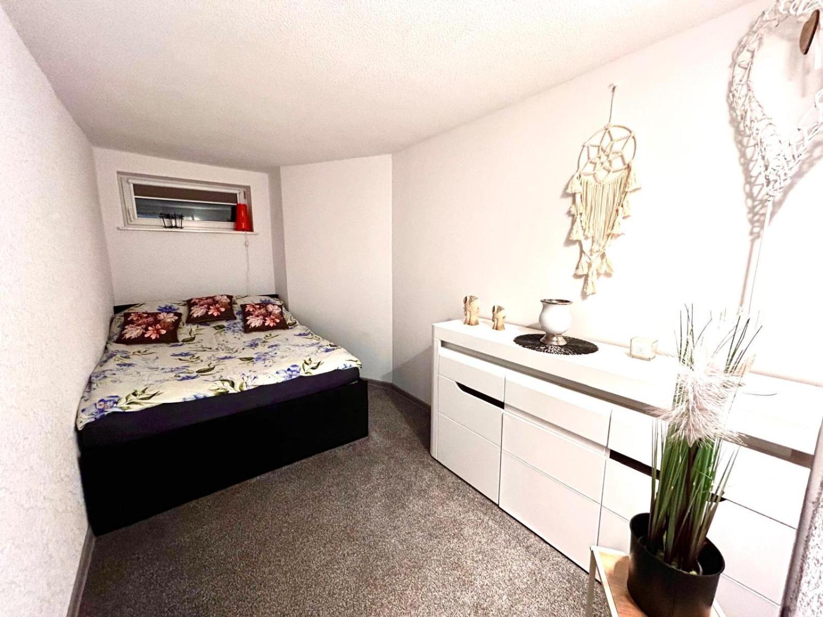 Apartament z Jacuzzi Rotembark