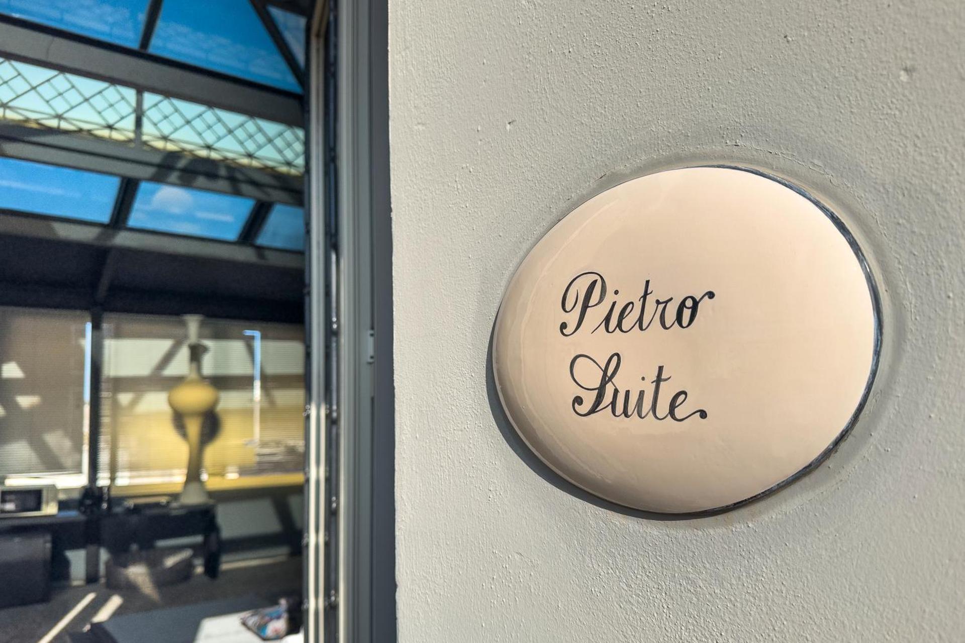 Maison boutique At Pietro