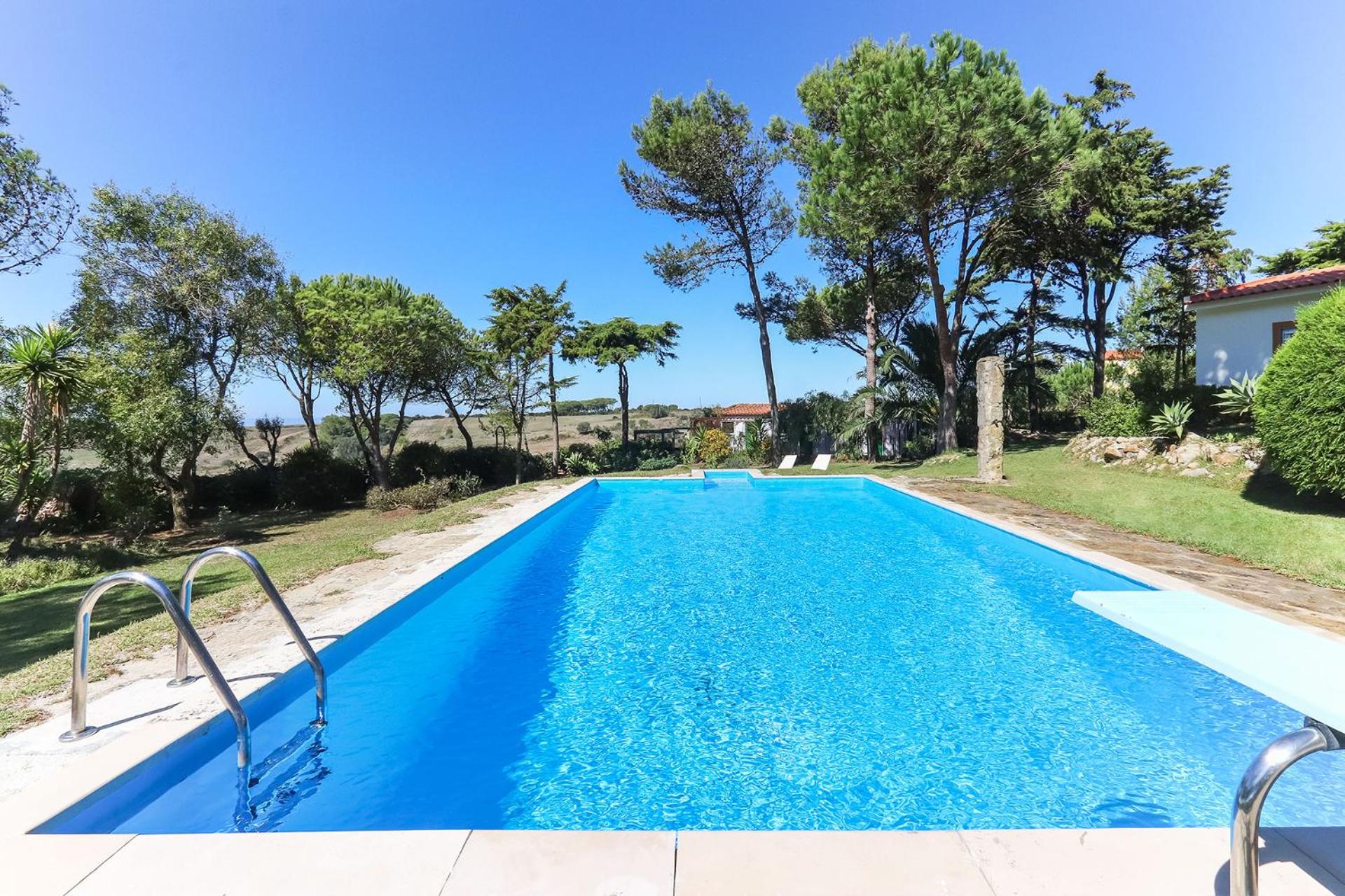 Vita Portucale ! Sintra Retreat Villa with Pool