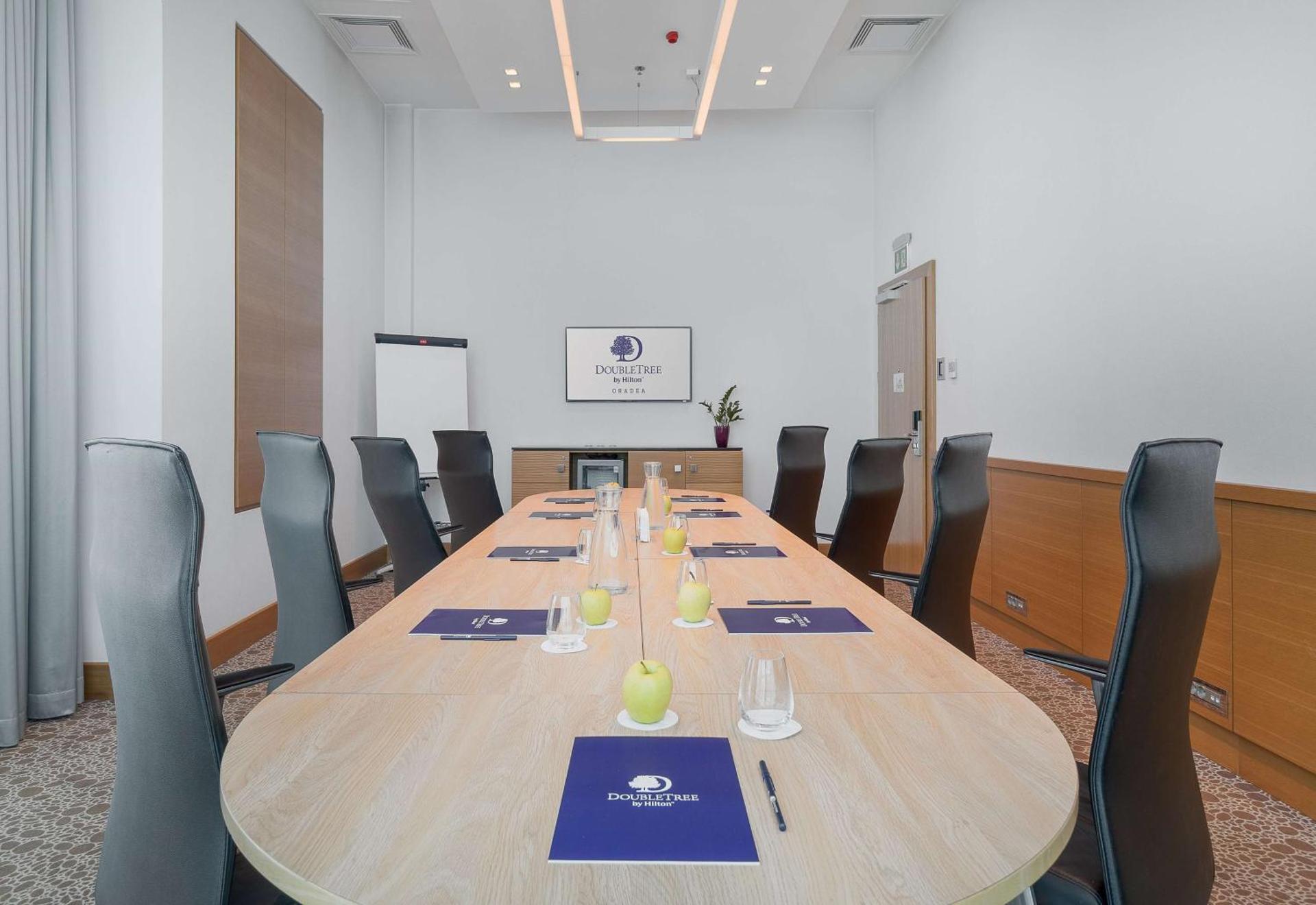 Meeting/conference room