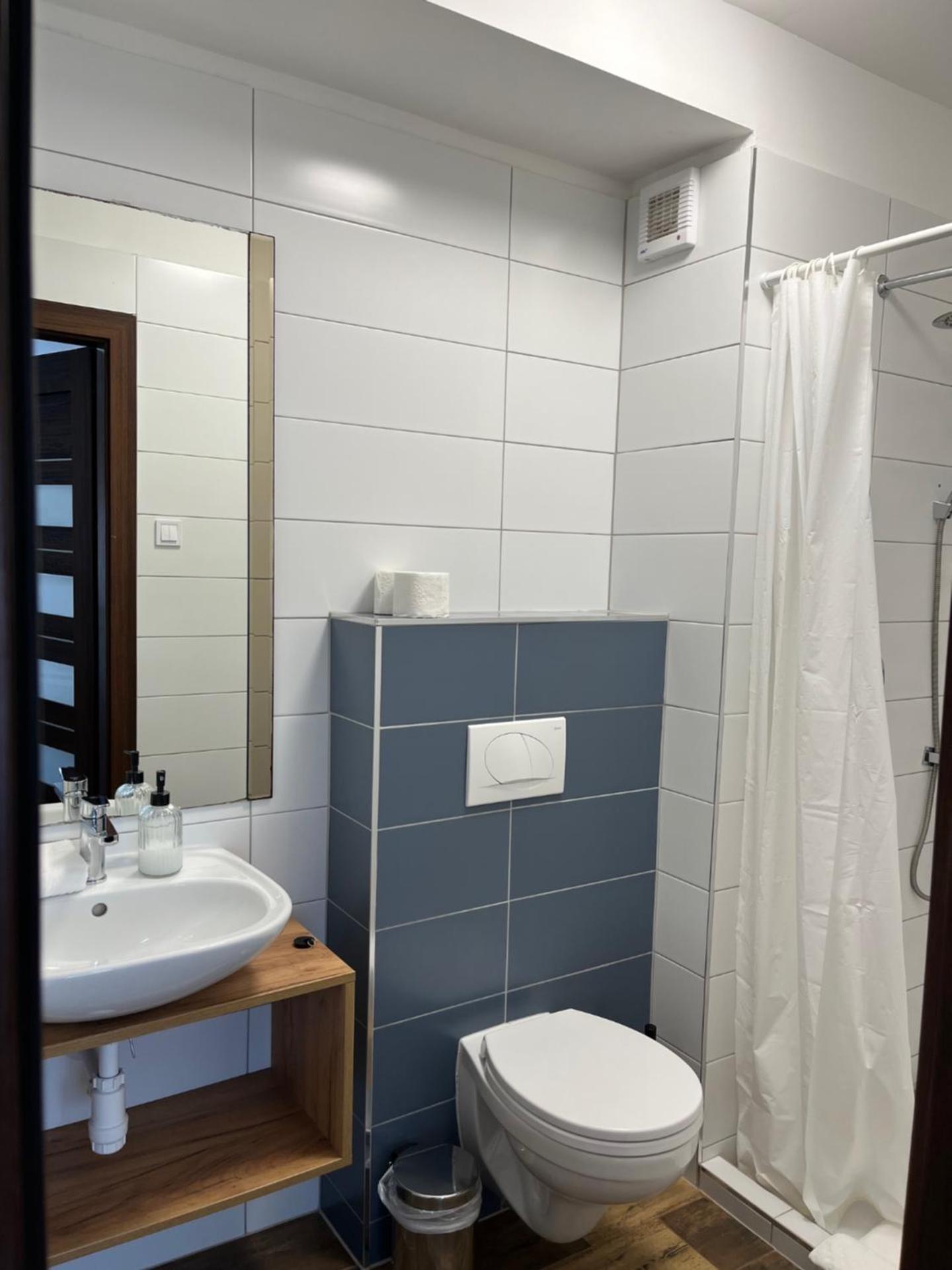Triple Room with Shower