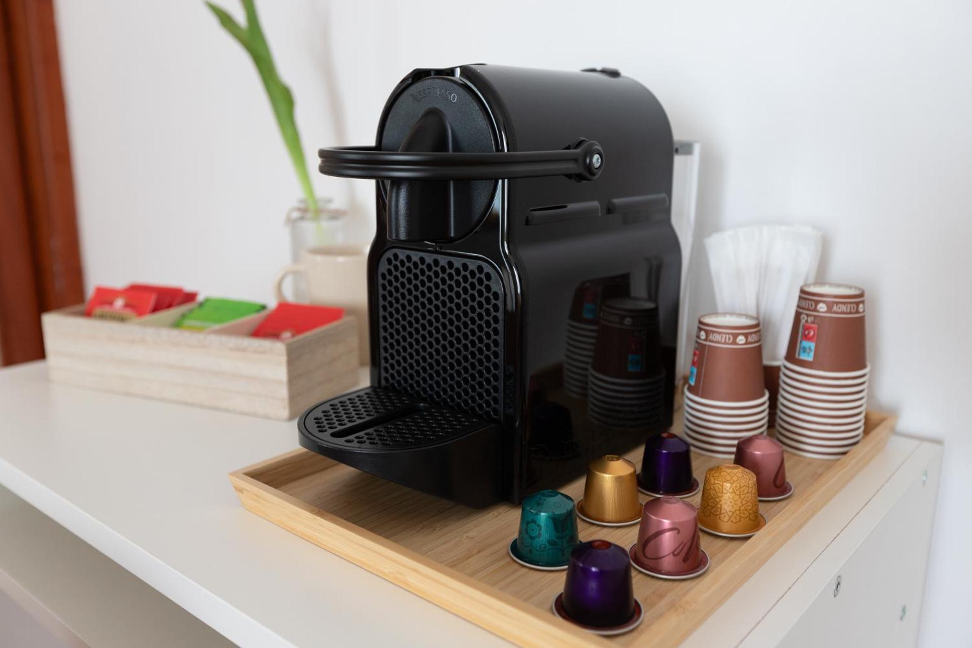 Coffee/tea facilities