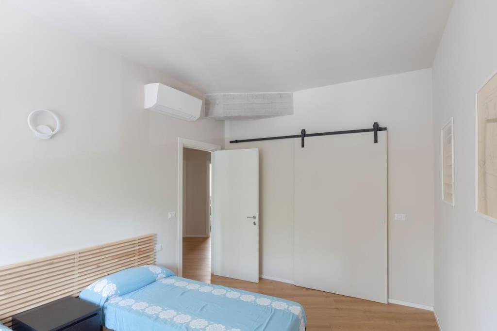 Modern Spacious Apartment on the Tevere