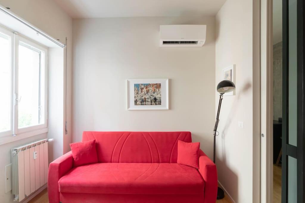 Modern Spacious Apartment on the Tevere