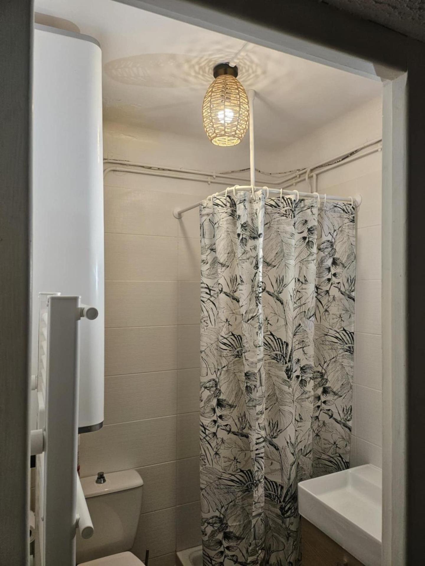 Superbe terrasse, rénové, WIFI