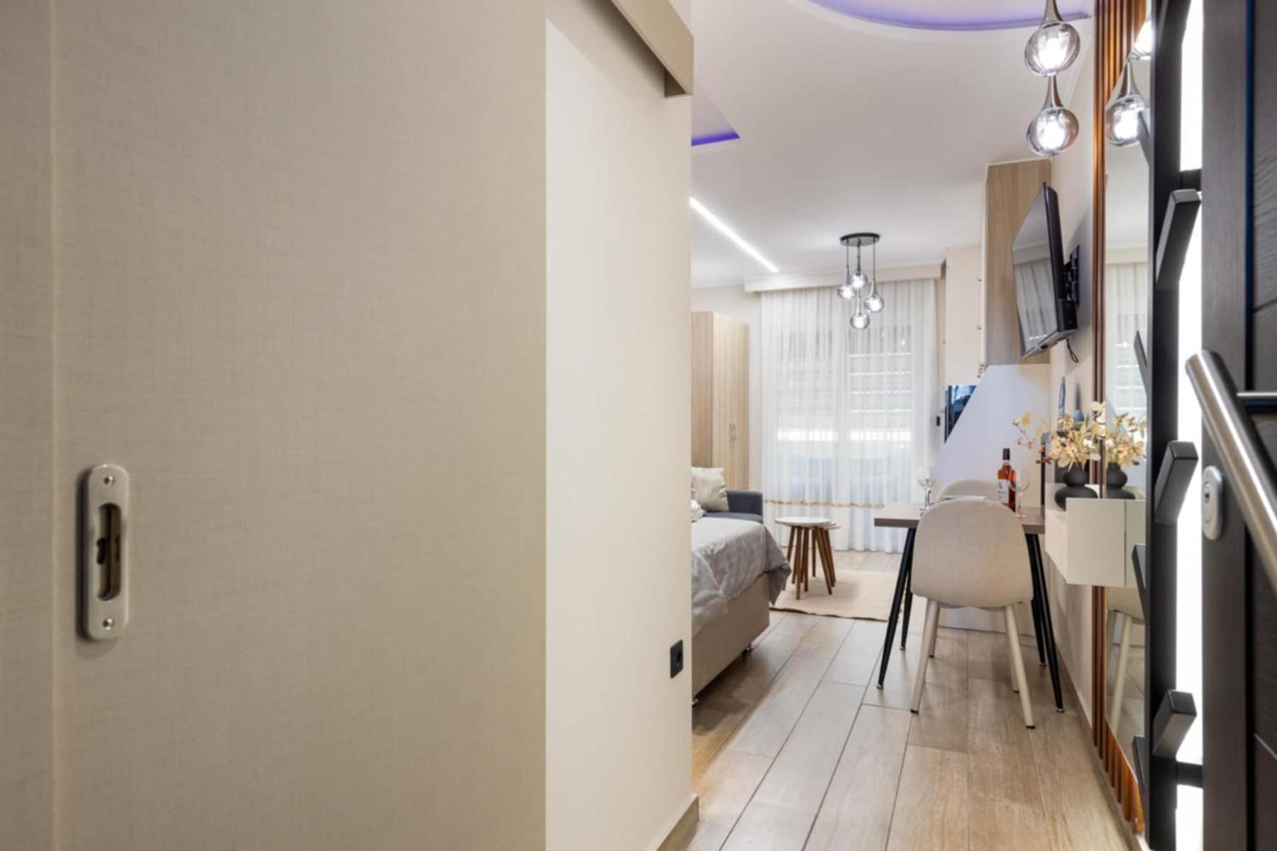 Cozy DownTown Apartment