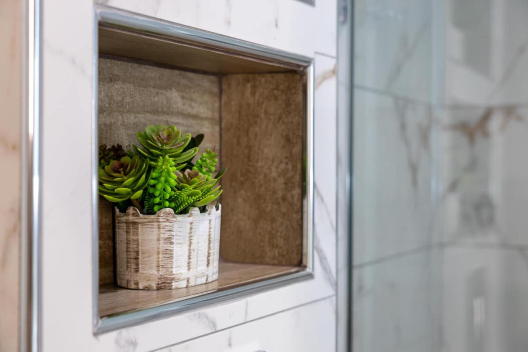 Cozy DownTown Apartment