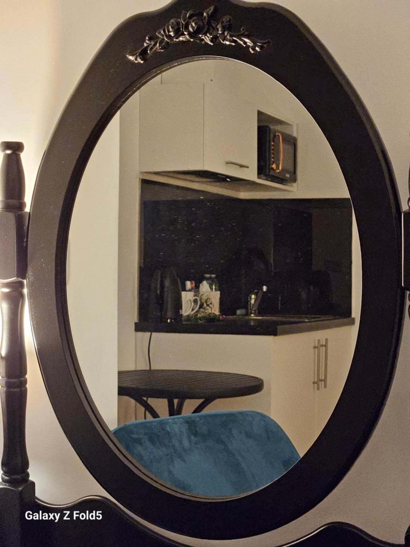 Central Chambers Suites - Suite 5