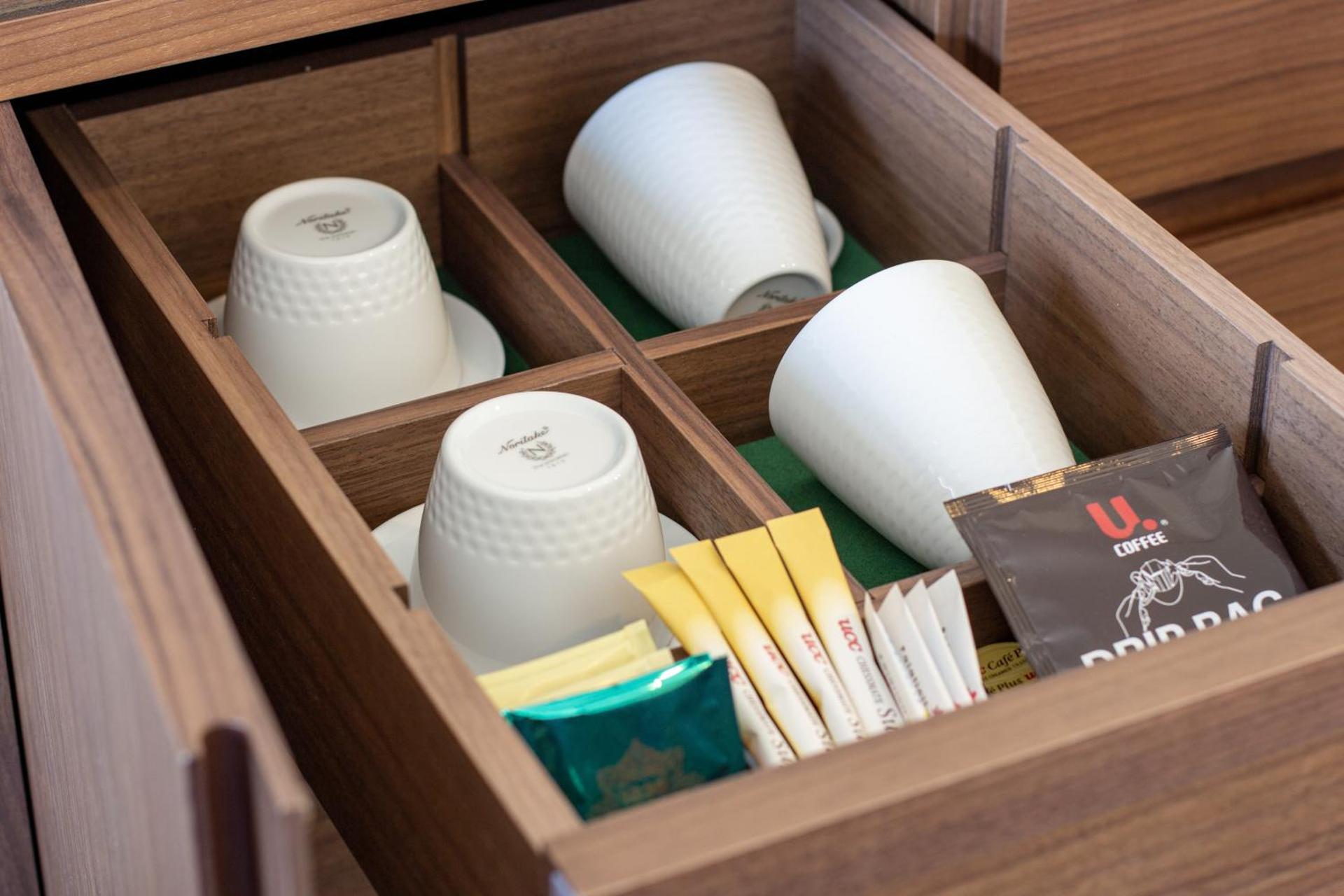 Coffee/tea facilities