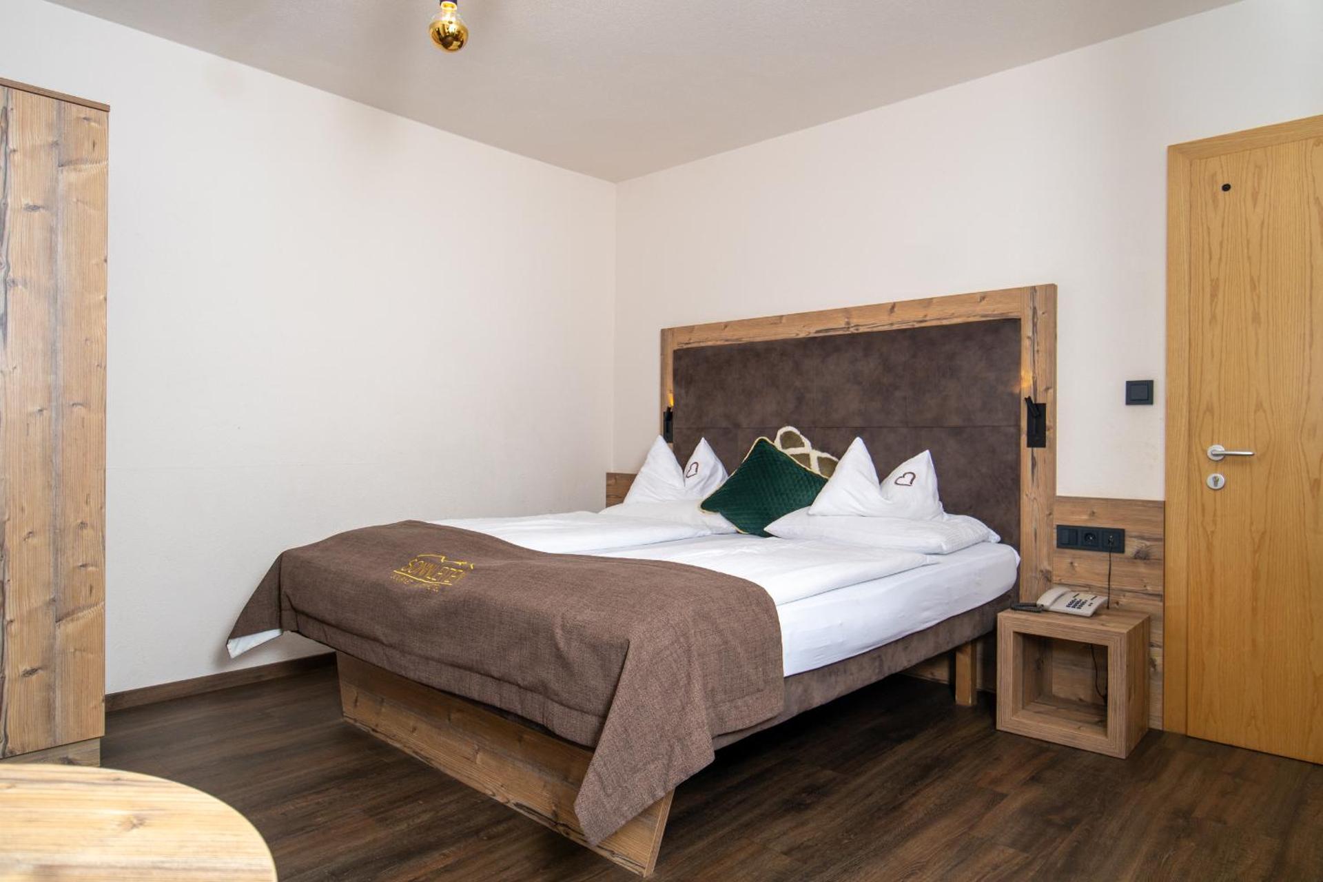 Ski-IN Ski-OUT Hotel Sonnleiten