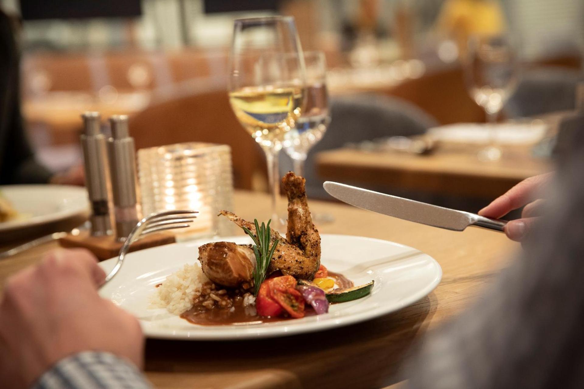 Restaurant/places to eat