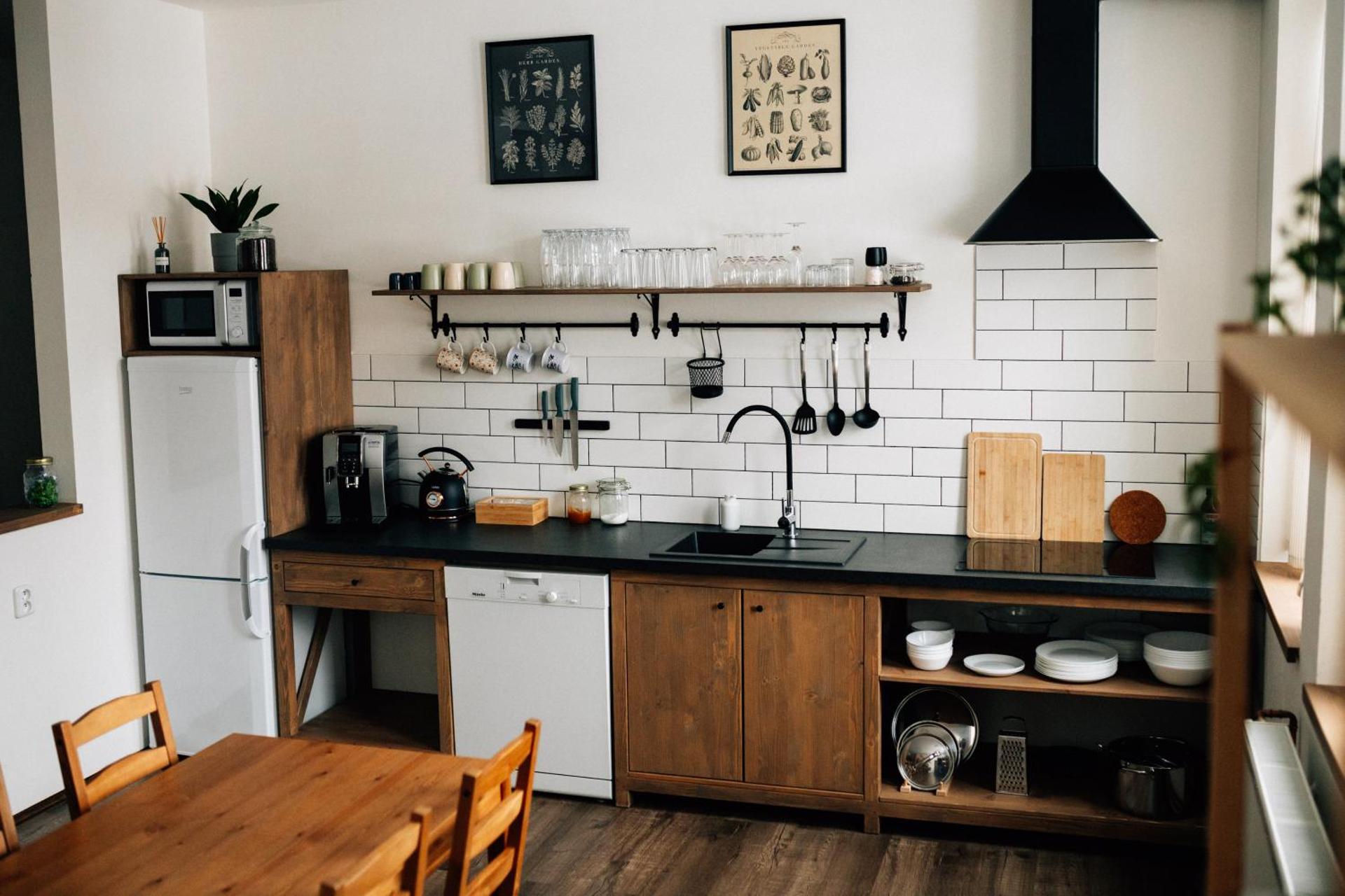 Kitchen or kitchenette