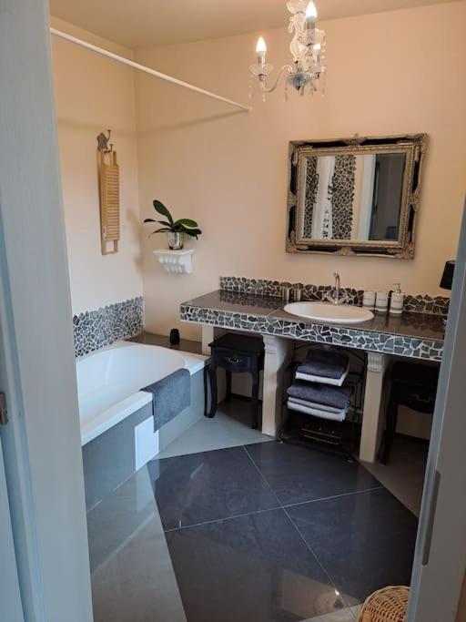 Mountains Apartment Elb Canyon