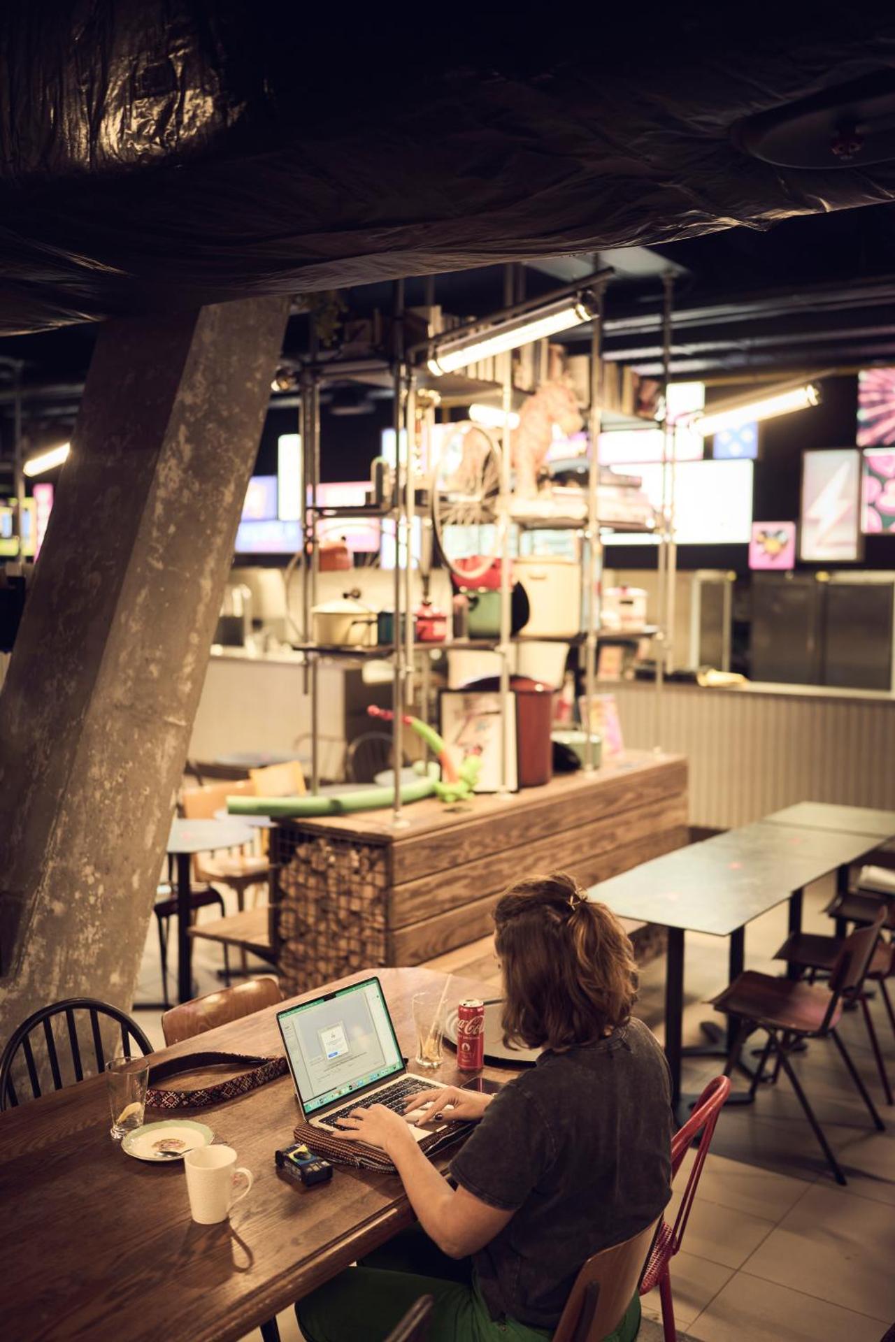 Restaurant/places to eat