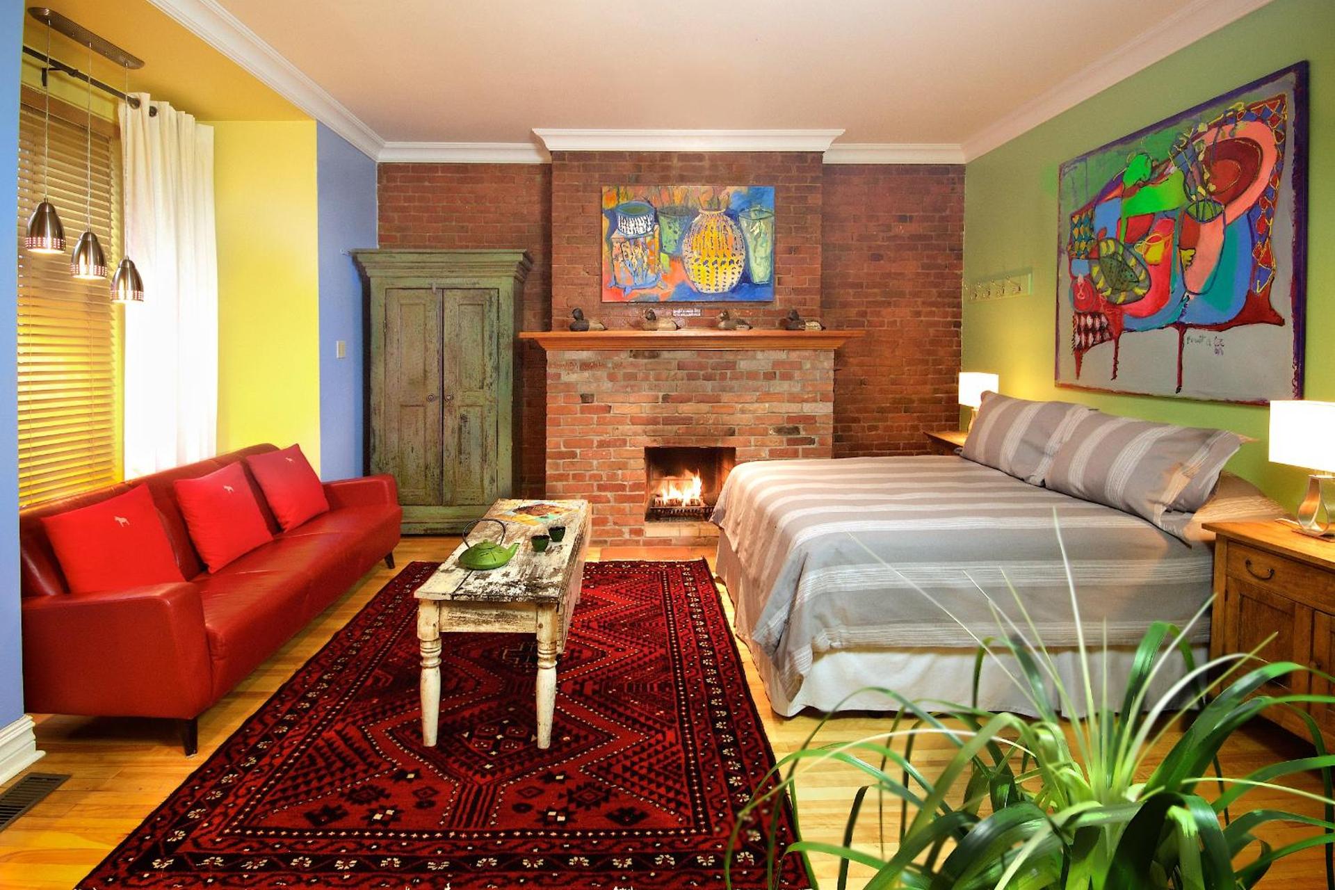 Photo of the whole room