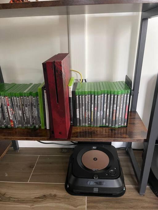 Elegant private studio with private entrance and pool access