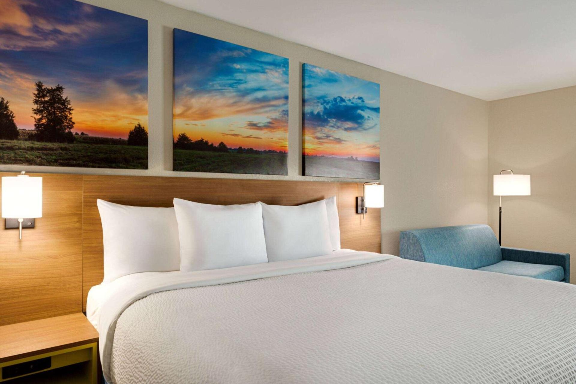 Photo of the whole room