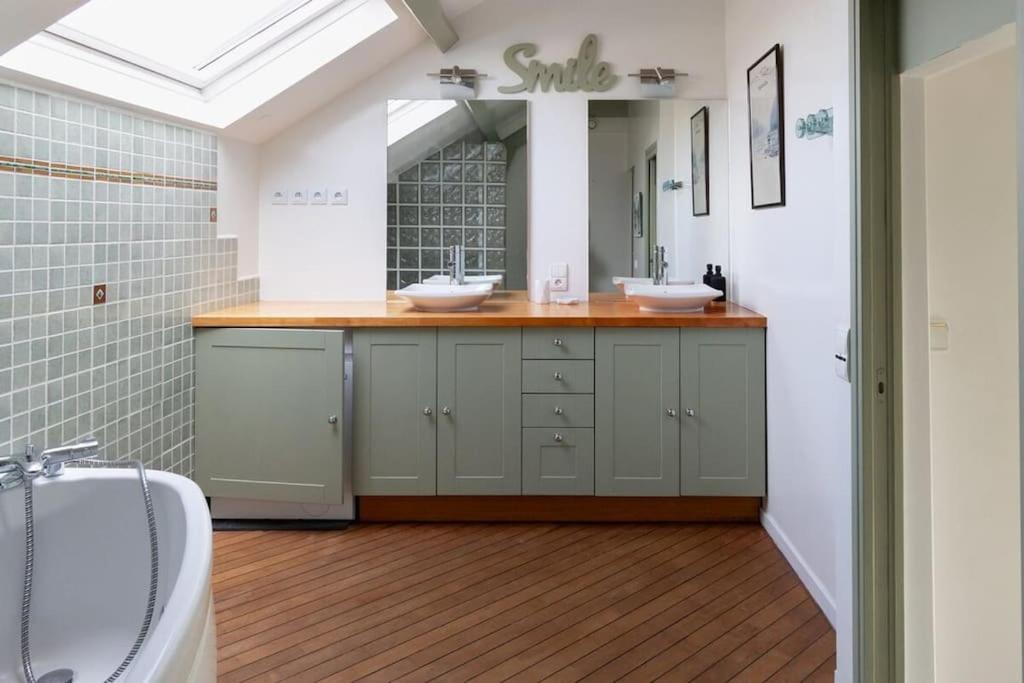 Le Loft des Artistes - Repas & Vins possibles sur demande