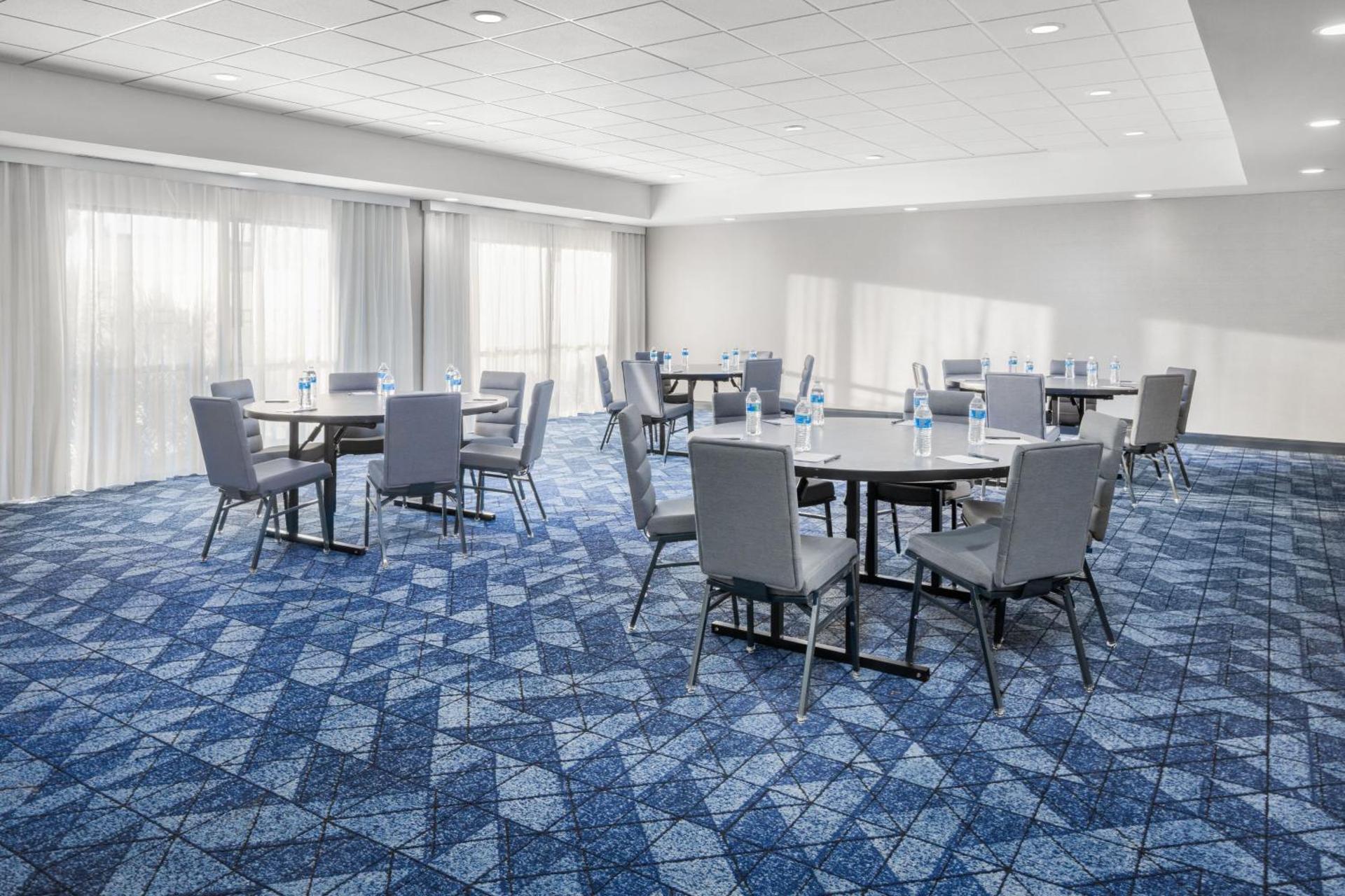 Meeting/conference room