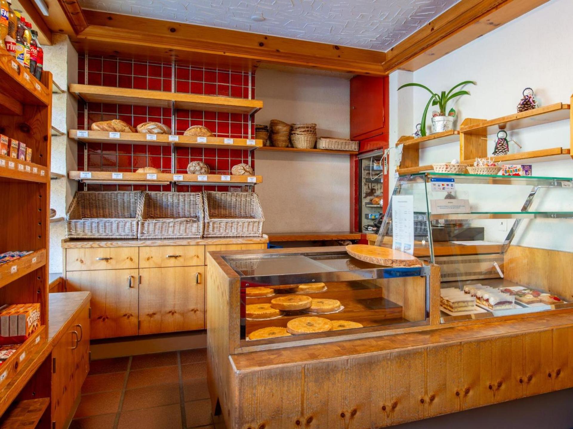 Apartment Zurschmitten 15 1- UG Süd by Interhome