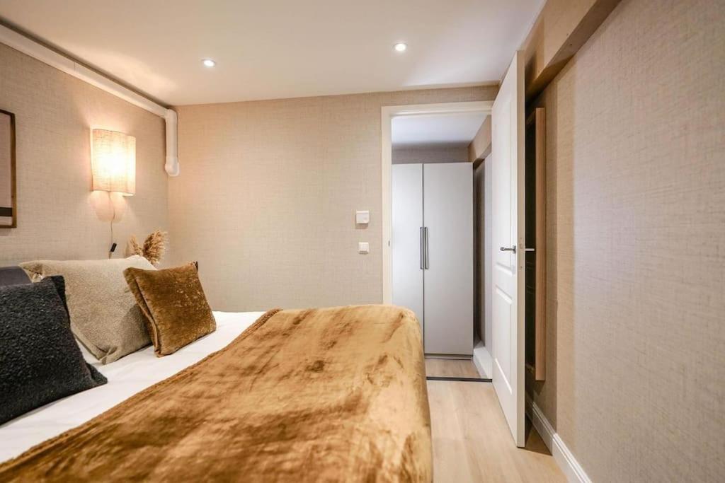 Haya Seaview - The Cinema