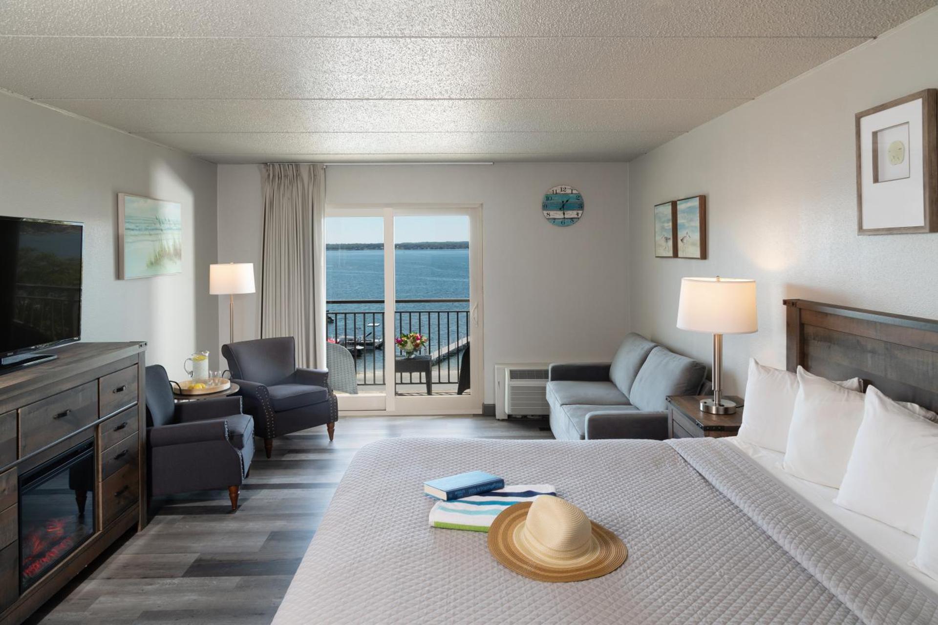 Photo of the whole room