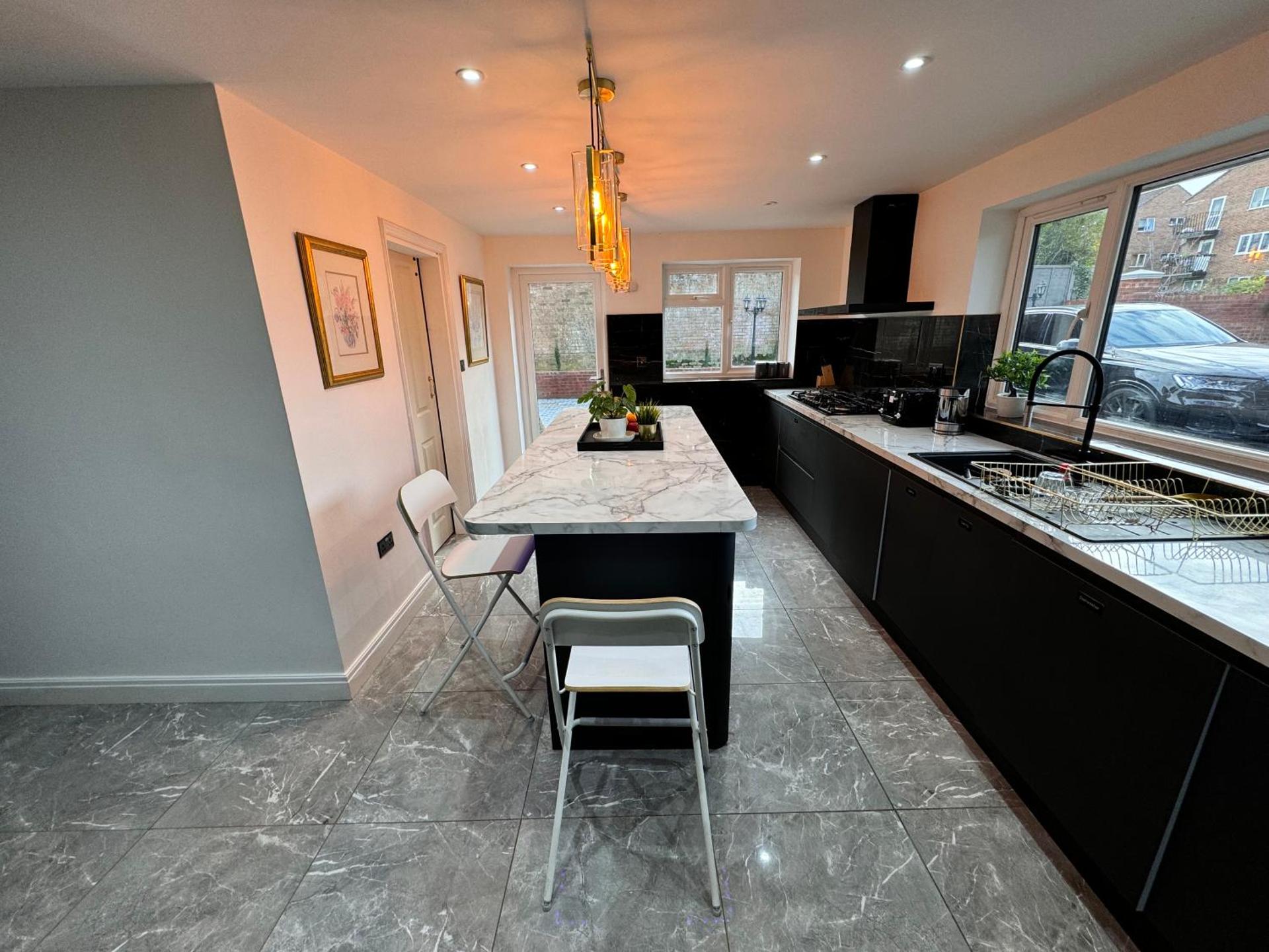 Kitchen or kitchenette