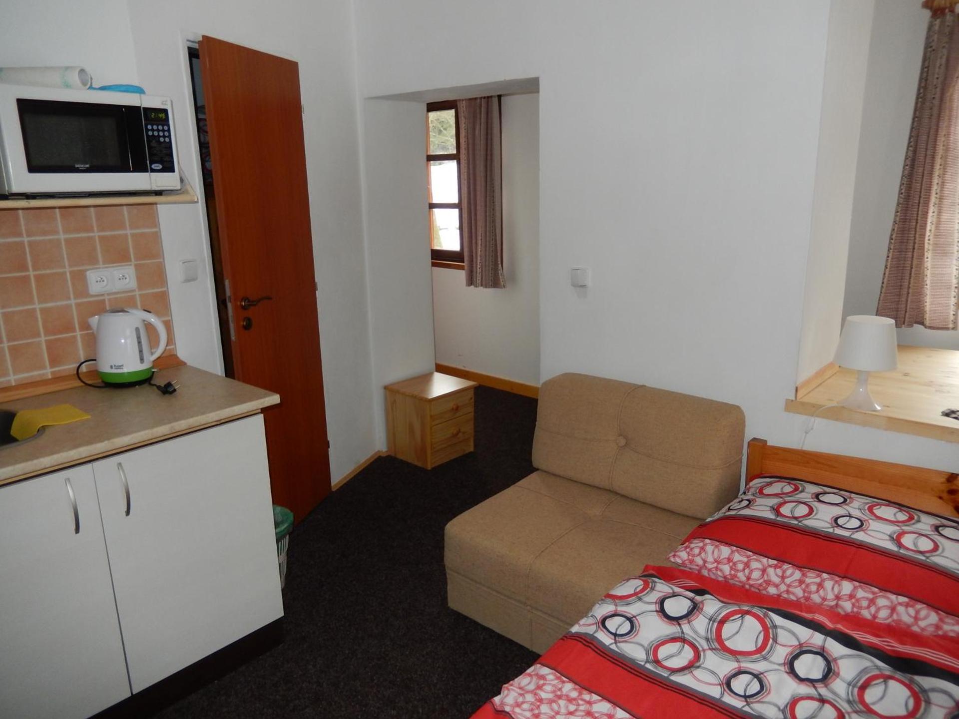 Standard Double Room with Kitchenette and River View