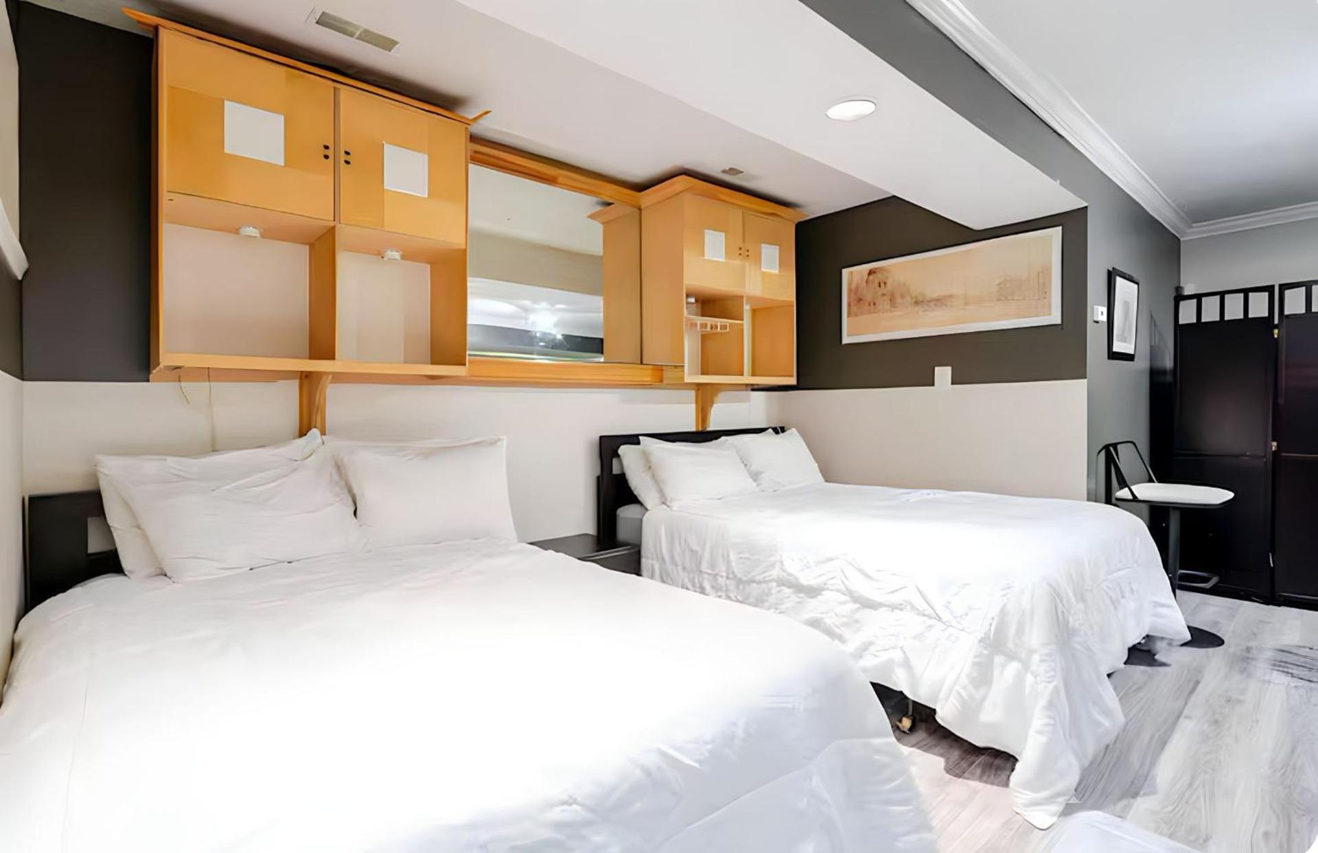 Z Presidential Suite