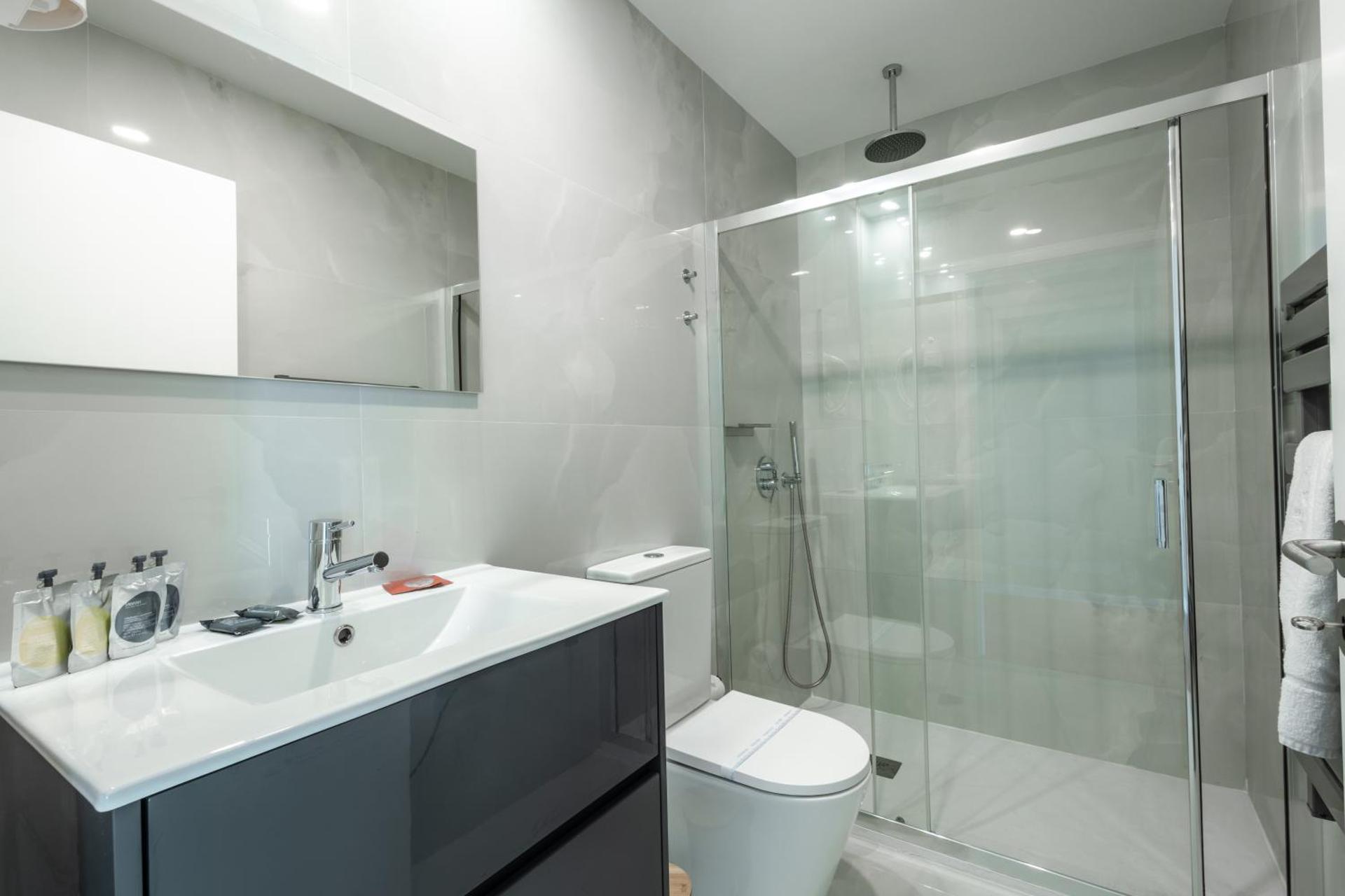 King Room with Lake View