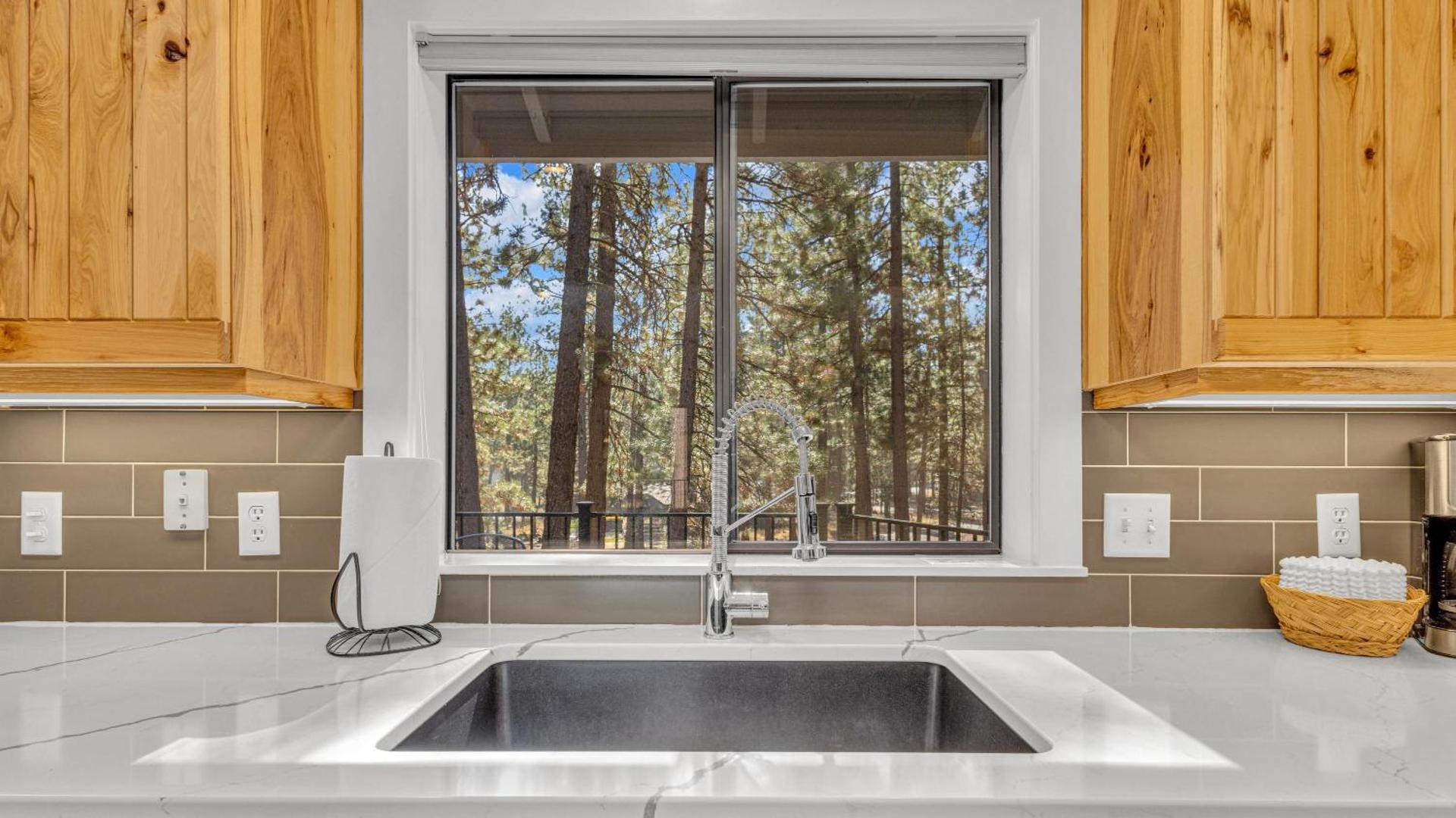 Diamond Peak - Unit 20