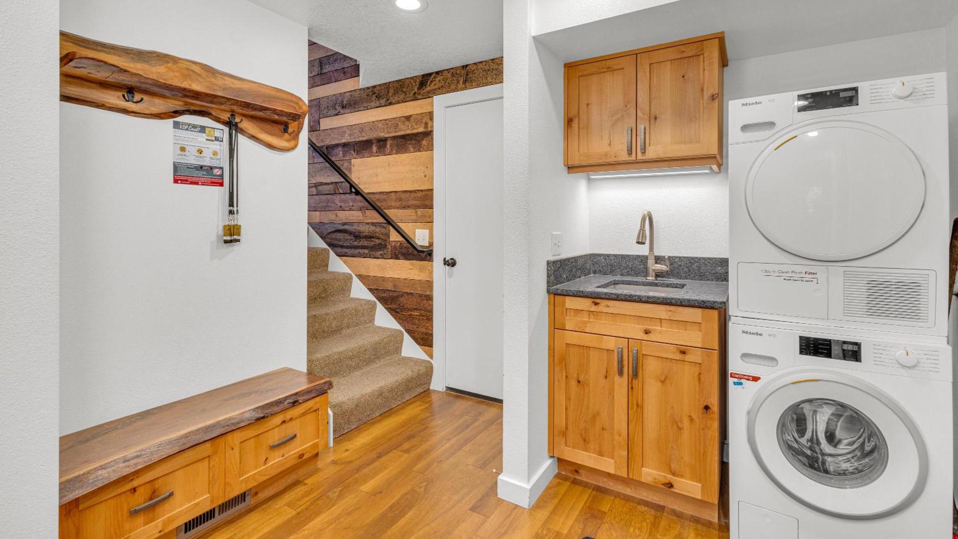 Diamond Peak - Unit 20